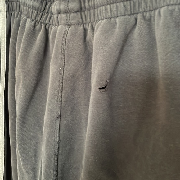 Mens Adidas sweatpants - Picture 5 of 5